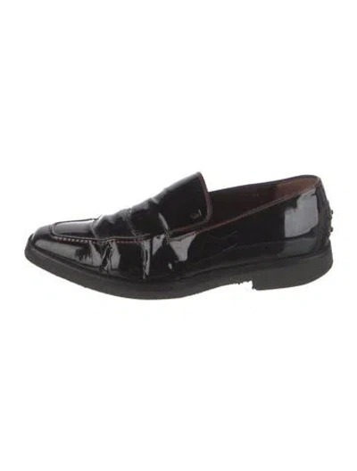 Pre-owned Tod's Patent Leather Loafers In Black