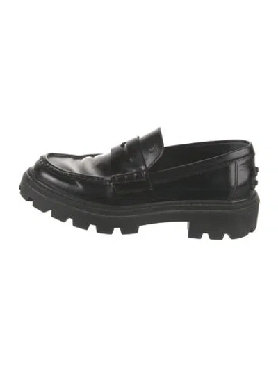 Pre-owned Tod's Patent Leather Loafers In Black
