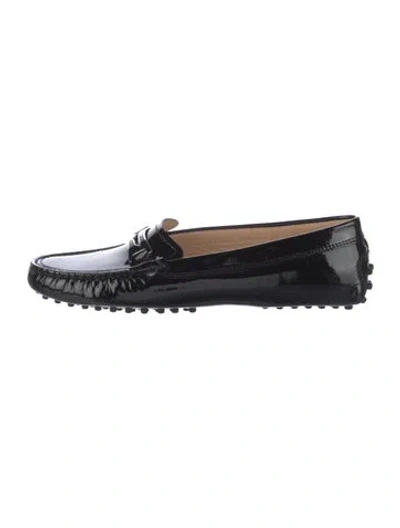 Pre-owned Tod's Patent Leather Loafers In Black