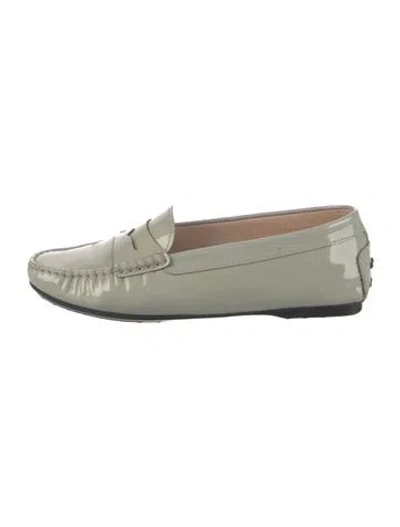 Pre-owned Tod's Patent Leather Loafers In Gray