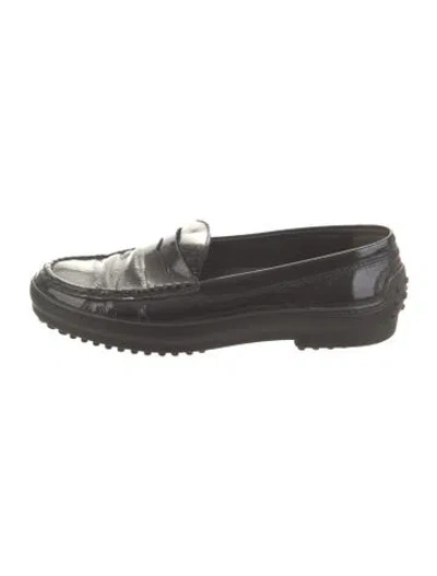 Pre-owned Tod's Patent Leather Loafers In Gray