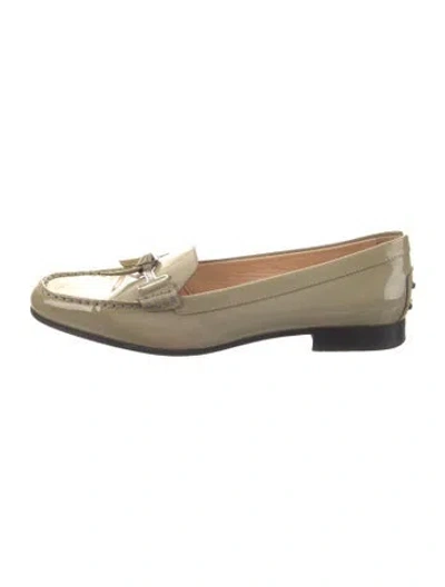 Pre-owned Tod's Patent Leather Loafers In Neutral