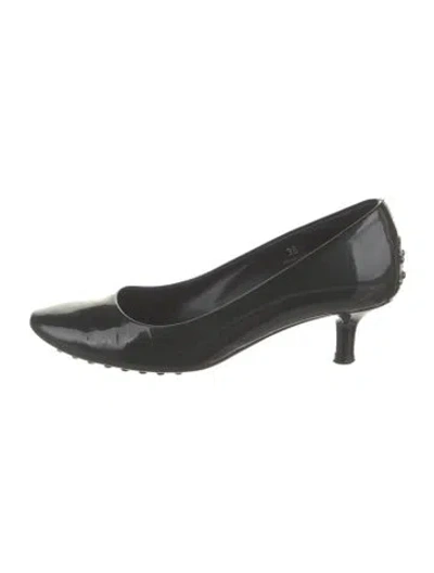 Pre-owned Tod's Patent Leather Pumps In Black