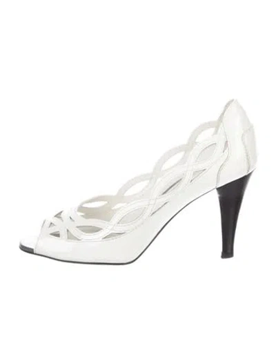 Pre-owned Tod's Patent Leather Slingback Pumps In Multi