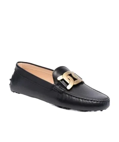 Tod's Plaque-detail Moccasin Loafers In Black