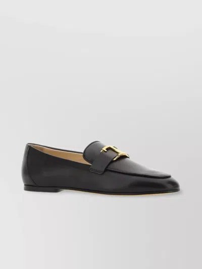 Tod's Pointed Toe Buckle Loafers In Black
