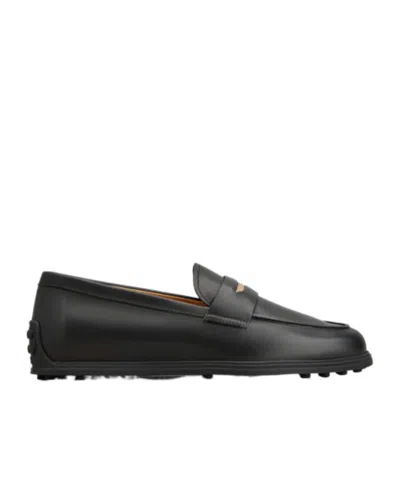 Tod's Round Head Loafer Shoes In Black