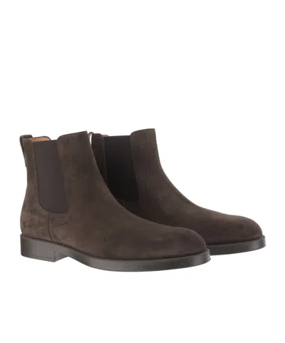 TOD'S TOD'S ROUND TOE CHELSEA BOOTS