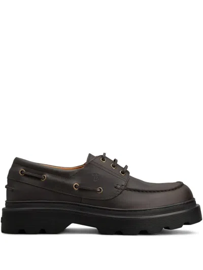Tod's Lug Sole Leather Boat Shoes In Brown
