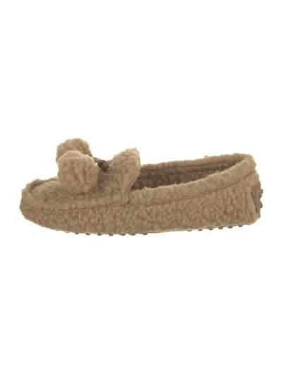 Pre-owned Tod's Shearling Pom-pom Embellishments Loafers W/ Tags In Neutrals