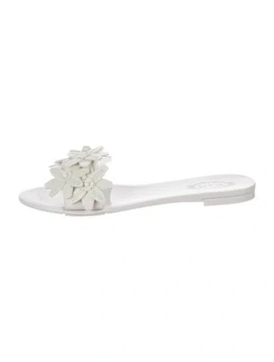 Pre-owned Tod's Slides In White