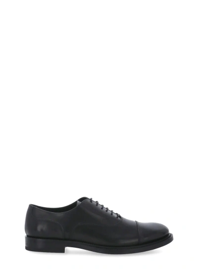 Tod's Smooth Leather Lace-up In Black