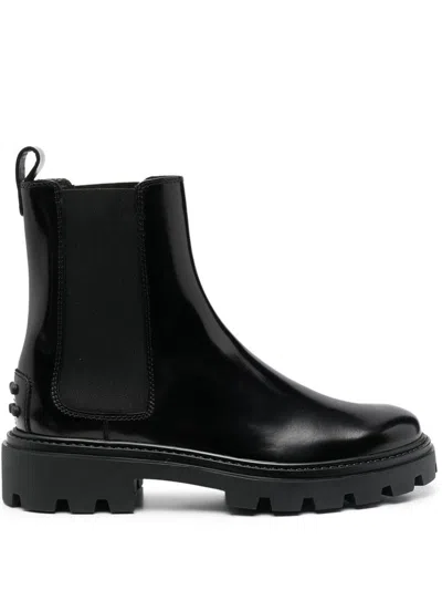 Tod's Stivaletti Chelsea In Misto Pelle Di Vitello Con Borchie In Nero