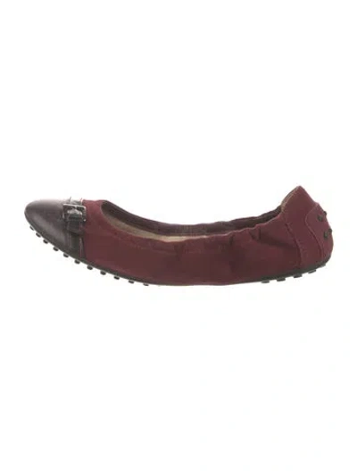 Pre-owned Tod's Suede Ballet Flats In Red