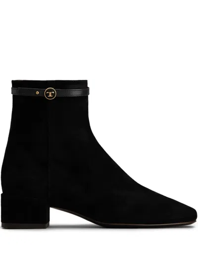 Tod's Suede Boots