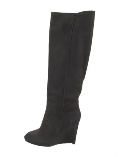 Pre-owned Tod's Suede Boots In Black