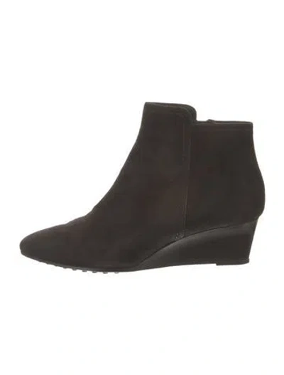 Pre-owned Tod's Suede Boots In Black