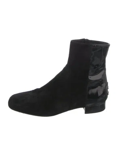 Pre-owned Tod's Suede Boots In Black