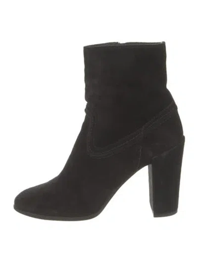 Pre-owned Tod's Suede Boots In Black