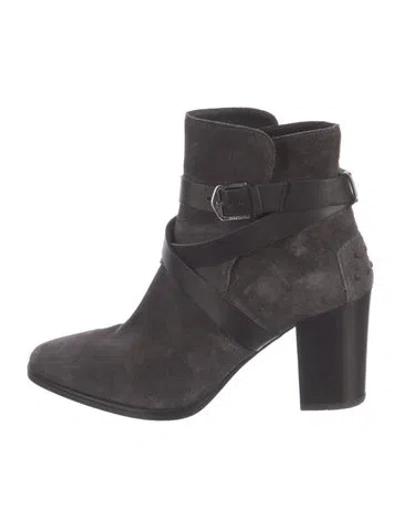 Pre-owned Tod's Suede Boots In Gray