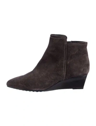 Pre-owned Tod's Suede Boots In Gray