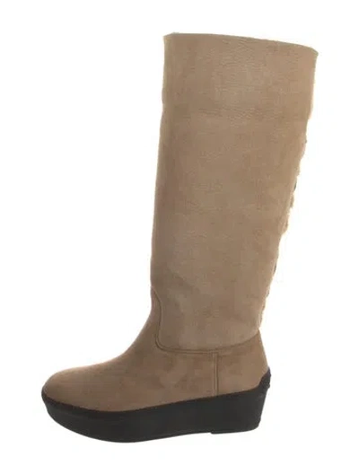 Pre-owned Tod's Suede Boots In Neutral