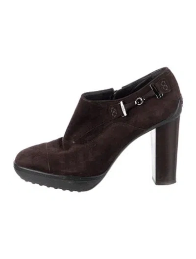 Pre-owned Tod's Suede Chain-link Accents Pumps In Brown