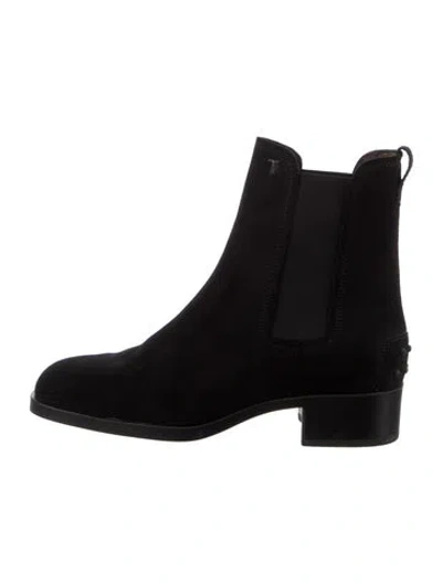 Pre-owned Tod's Suede Chelsea Boots In Black