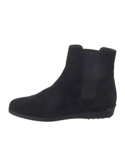 Pre-owned Tod's Suede Chelsea Boots In Black