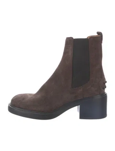 Pre-owned Tod's Suede Chelsea Boots In Brown
