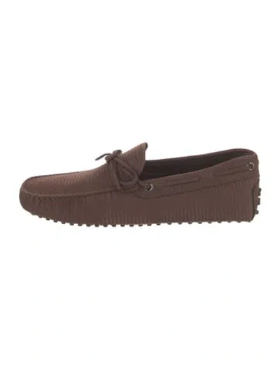 Pre-owned Tod's Suede Drivers In Brown