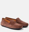 Tod's Gommino Suede Driver In Brown