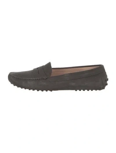 Pre-owned Tod's Suede Loafers In Gray
