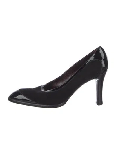 Pre-owned Tod's Suede Pumps In Black