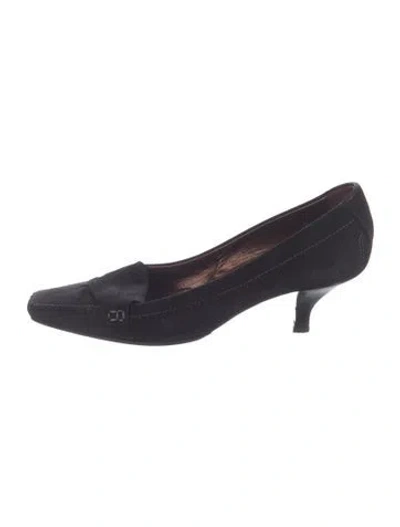 Pre-owned Tod's Suede Pumps In Black