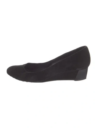 Pre-owned Tod's Suede Pumps In Blue