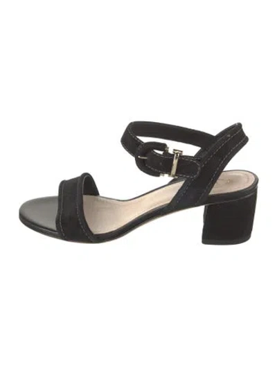 Pre-owned Tod's Suede Sandals In Black