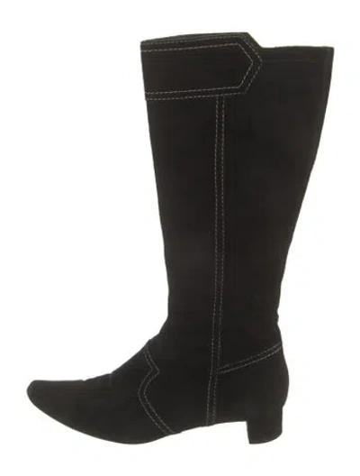 Pre-owned Tod's Suede Studded Accents Boots In Black