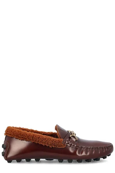 TOD'S T PLAQUE ROUND TOE LOAFERS