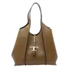Tod's Tsb Shopping Pend. T Piccola Shoulder Bags Green