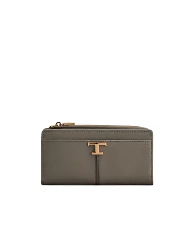 Tod's T Timeless Wallet In Brown