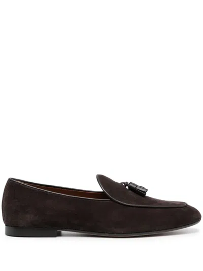 Tod's Loafer Aus Wildleder Mit Quasten In Brown