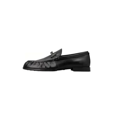 Tod's Logo-plaque Leather Loafers In Black