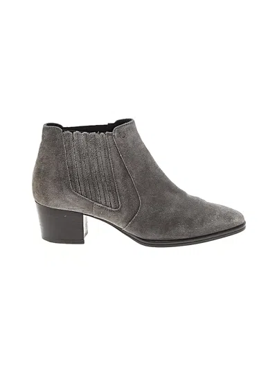 Pre-owned Tod's Ankle Boots In Gray