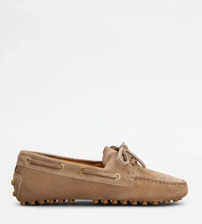 Tod's Boat Gommino Loafers In Brown