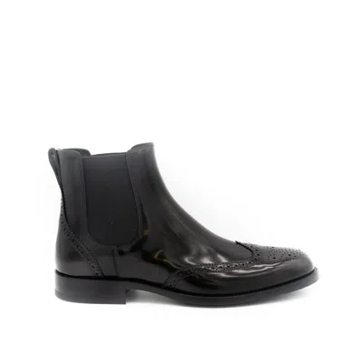 Tod's Black Leather Boots