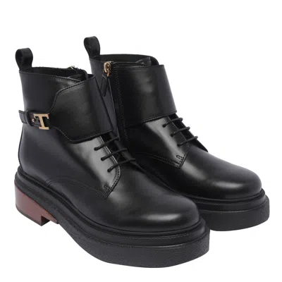 Tod's Boots In Black