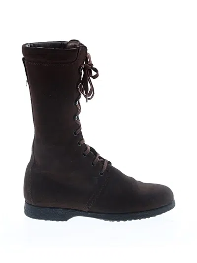 Pre-owned Tod's Boots In Brown