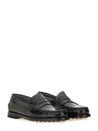 Tod's Calfskin Loafer In Black