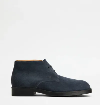 Tod's Desert Boots In Blue